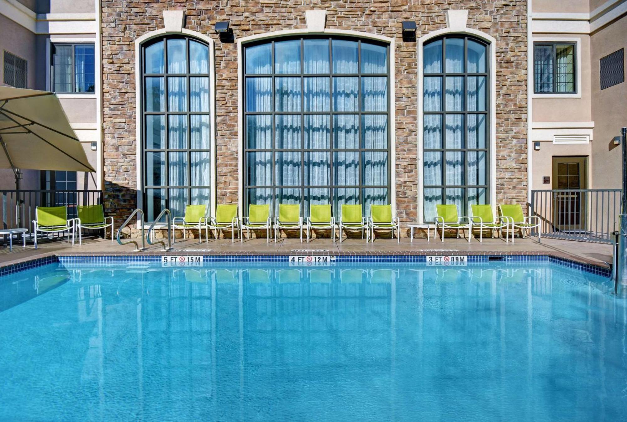 Homewood Suites By Hilton Eatontown Εξωτερικό φωτογραφία