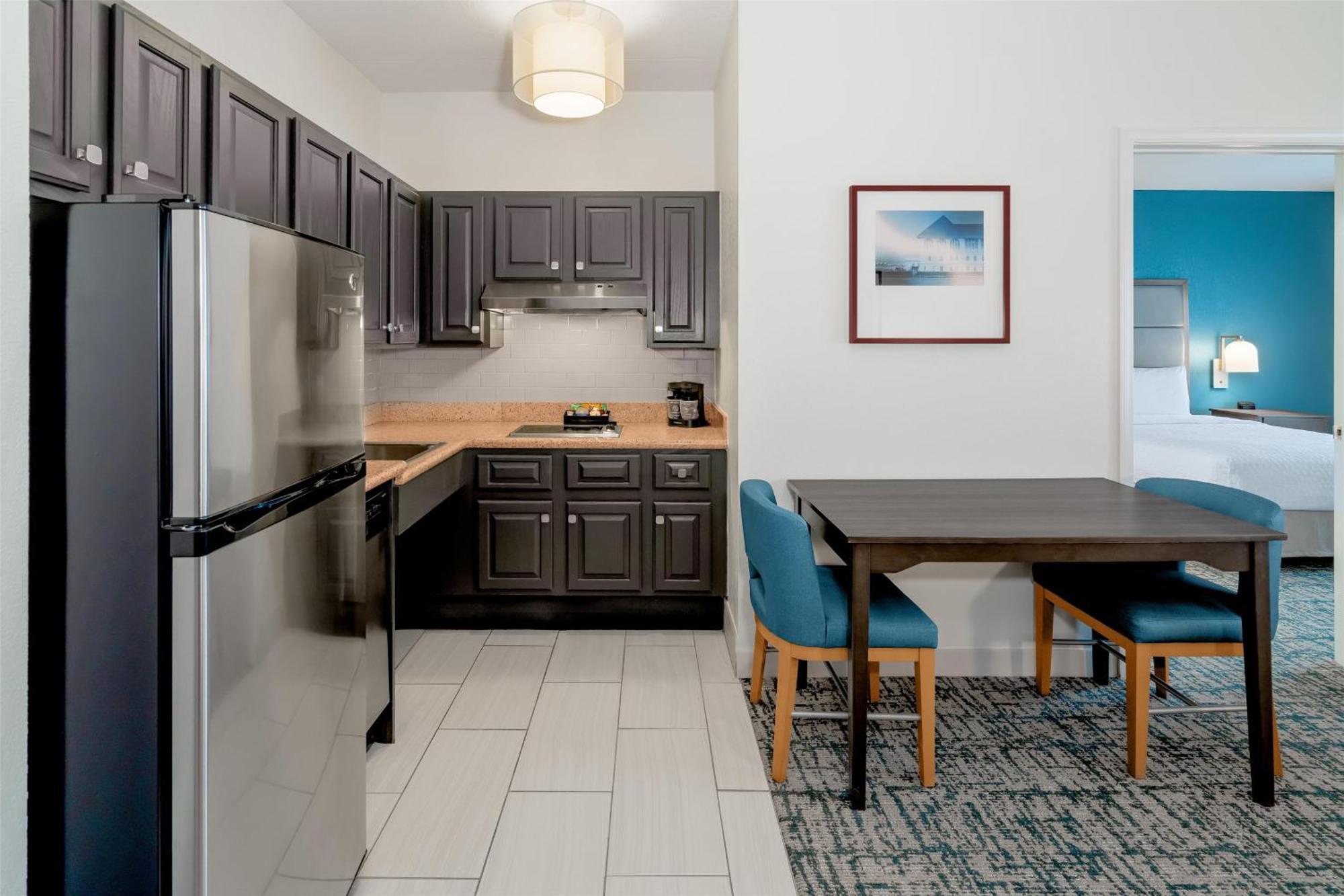 Homewood Suites By Hilton Eatontown Εξωτερικό φωτογραφία