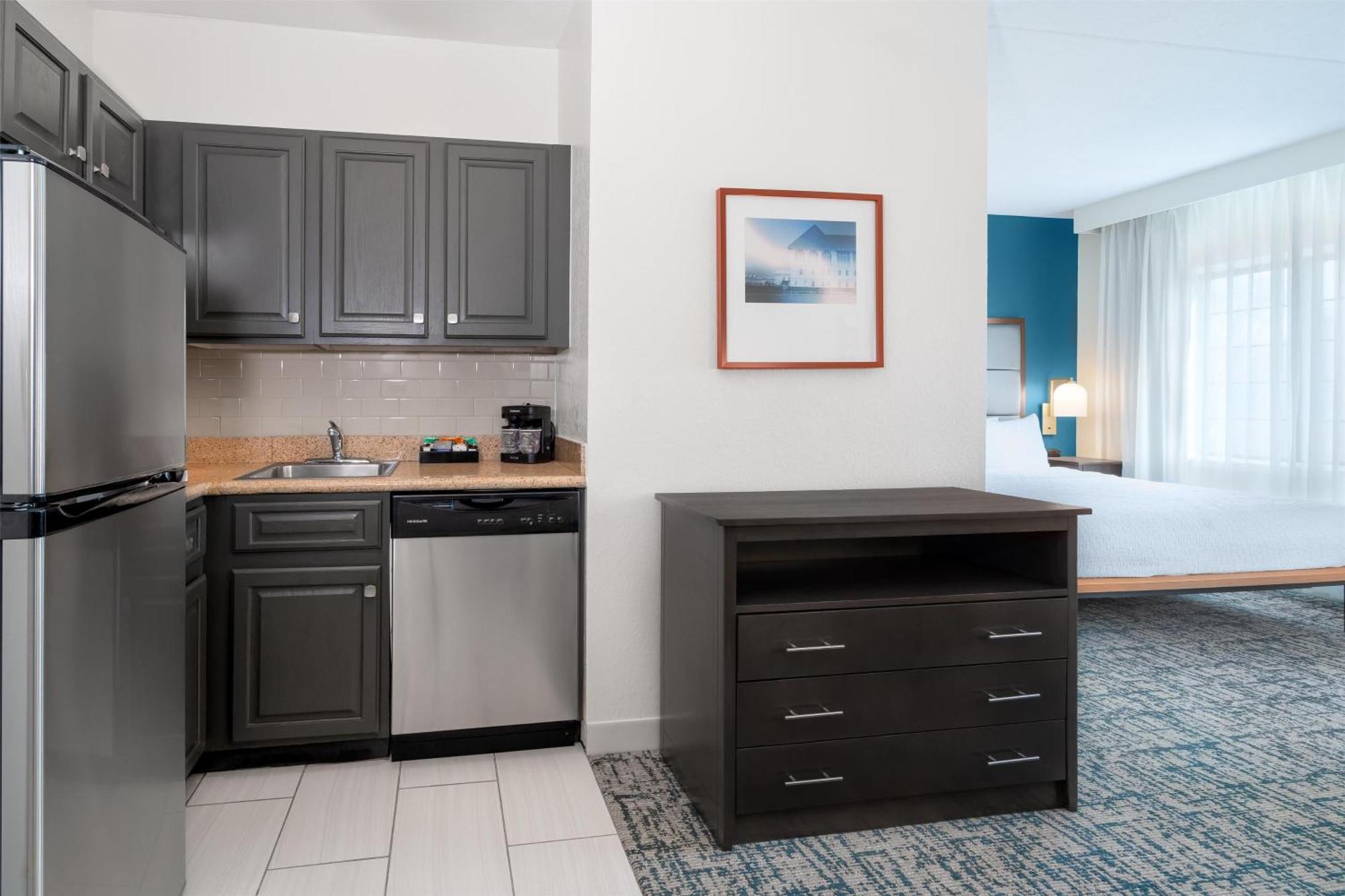Homewood Suites By Hilton Eatontown Εξωτερικό φωτογραφία
