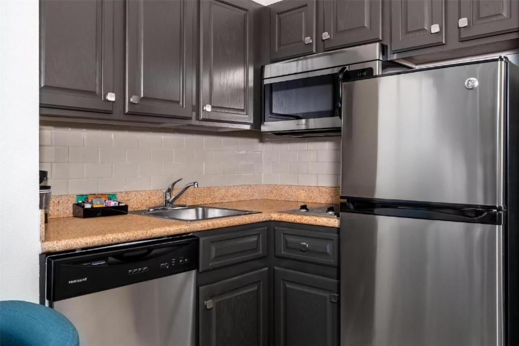 Homewood Suites By Hilton Eatontown Εξωτερικό φωτογραφία